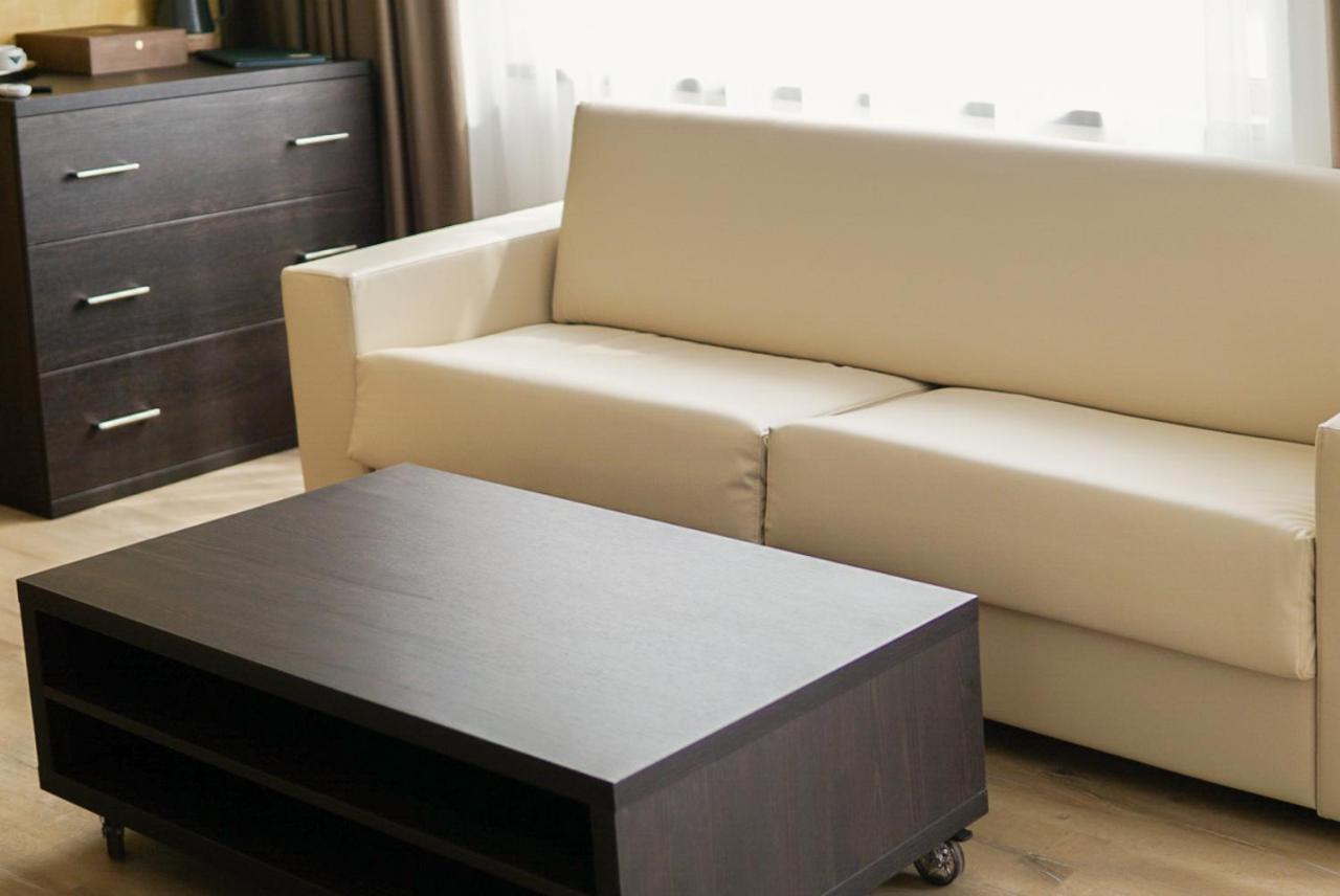 Hotel Slunny Dvur 예세니크 외부 사진