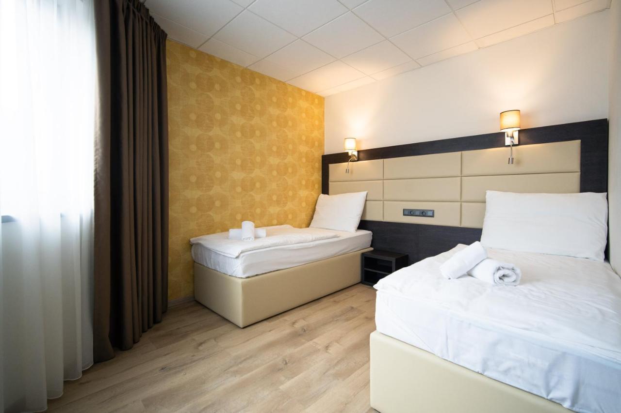 Hotel Slunny Dvur 예세니크 외부 사진