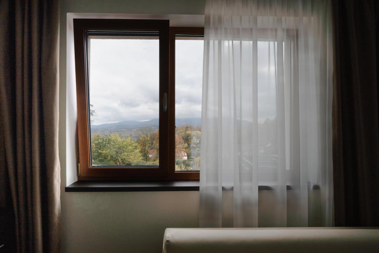 Hotel Slunny Dvur 예세니크 외부 사진